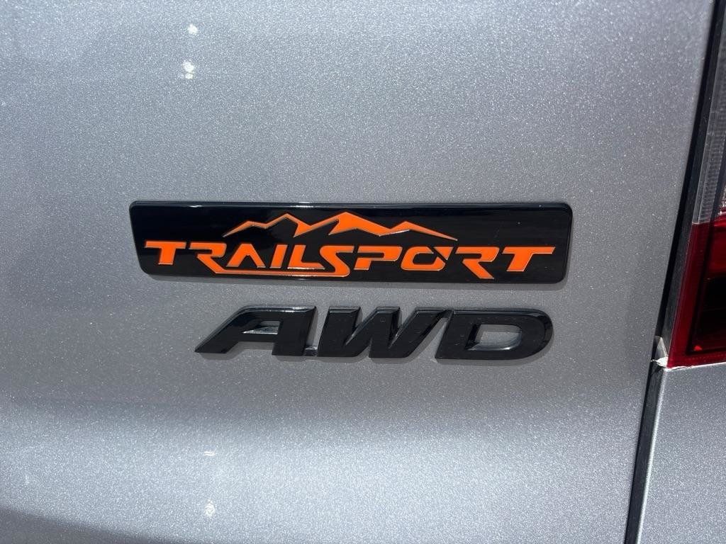 Used 2023 Honda Passport TrailSport image 9