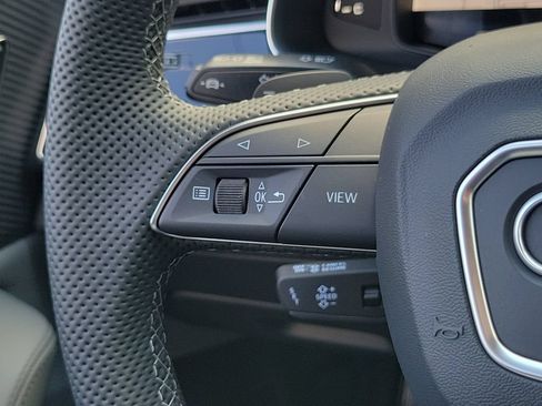 New 2026 Audi SQ8 Premium Plus AWD/4WD image 8