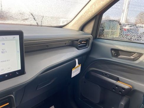 New 2026 Ford Maverick Tremor image 24