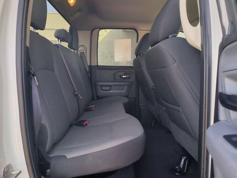 Used 2024 RAM 1500 Classic SLT AWD/4WD image 13