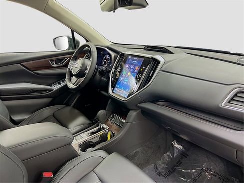 Used 2025 Subaru Ascent Touring image 36