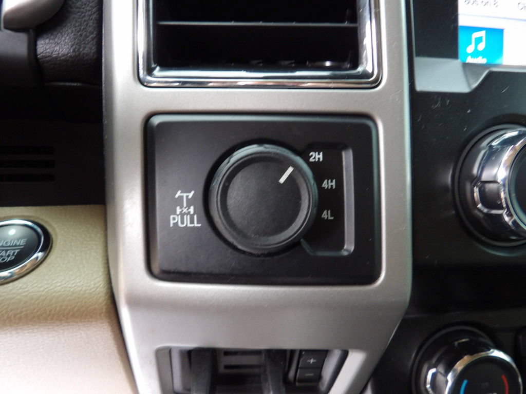 Used 2019 Ford F250 Lariat w/ Lariat Ultimate Package AWD/4WD image 23