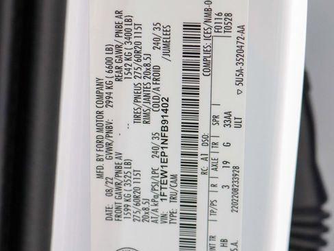 Used 2022 Ford F150 Lariat w/ Equipment Group 502A High image 37