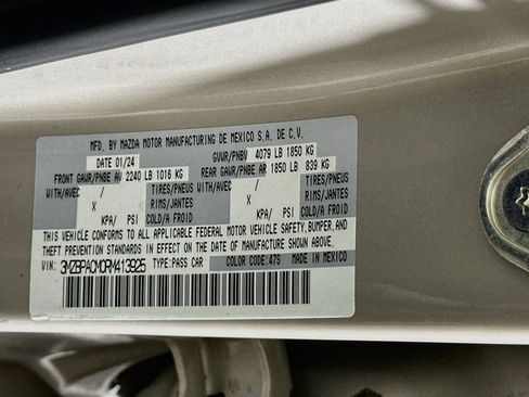 Used 2024 MAZDA MAZDA3 s FWD image 12