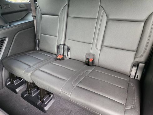 Used 2025 Chevrolet Tahoe LT AWD/4WD image 21