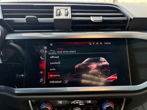 Used 2022 Audi Q3 2.0T Premium Plus image 32