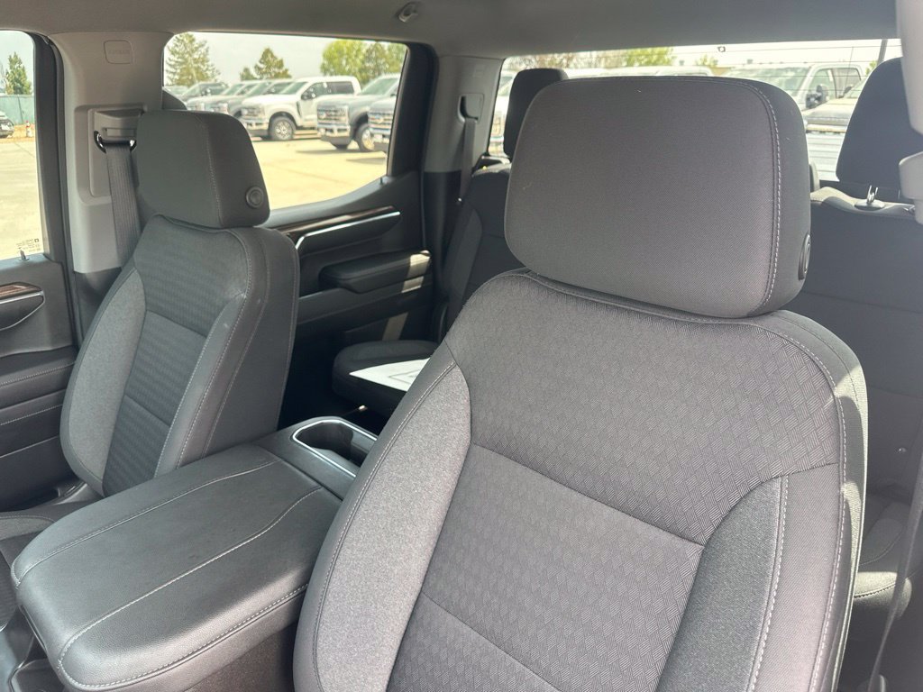 Used 2023 Chevrolet Silverado 1500 LT w/ Protection Package AWD/4WD image 15