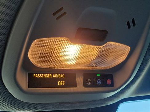 Used 2025 Chevrolet Trax LS image 18