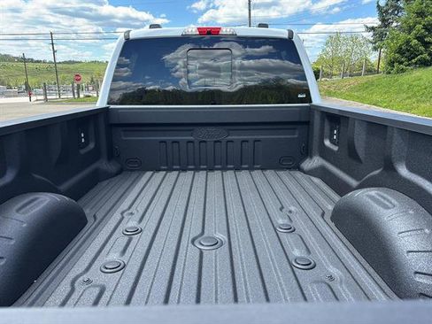 New 2026 Ford F350 Lariat AWD/4WD image 17