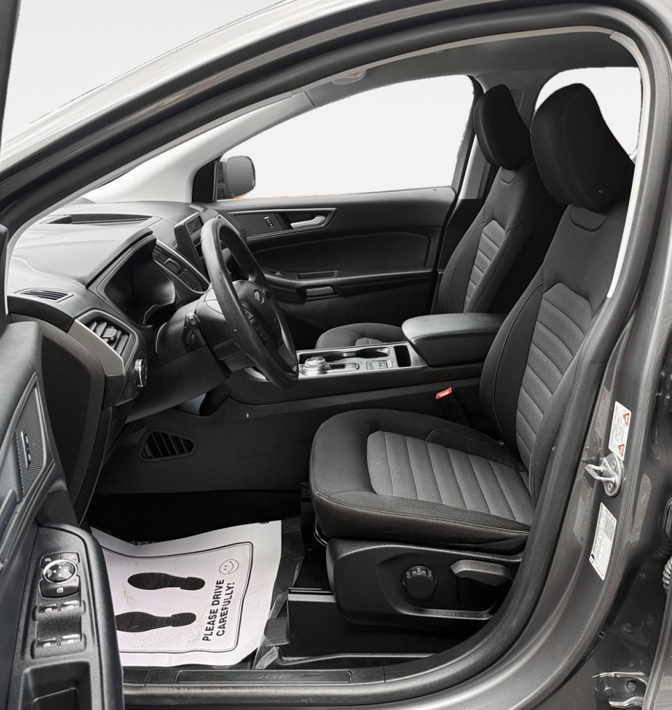 Used 2022 Ford Edge SE w/ Black Appearance Package AWD/4WD image 12