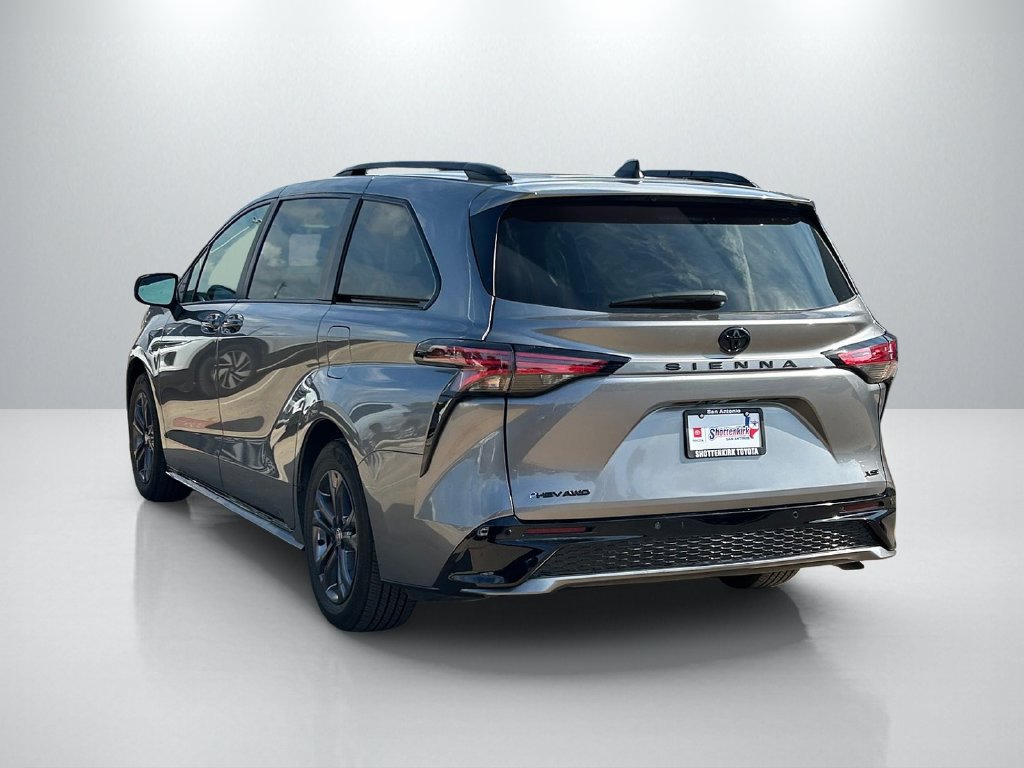 Certified 2026 Toyota Sienna XSE AWD/4WD image 7