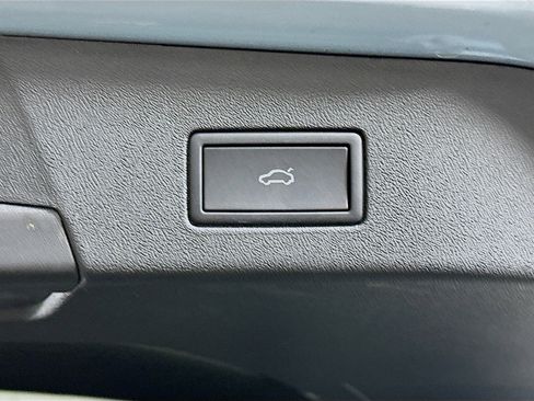 Used 2023 Volkswagen ID.4 Pro S Plus AWD/4WD image 29