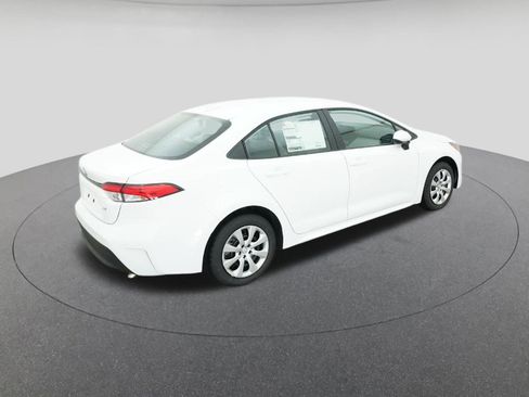 New 2026 Toyota Corolla LE image 9