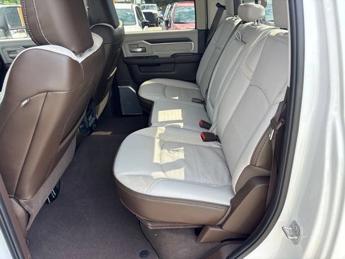 Used 2025 RAM 3500 Laramie AWD/4WD image 10