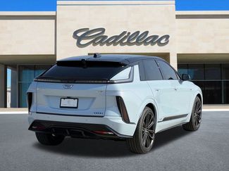 New 2026 Cadillac Lyriq V video 3