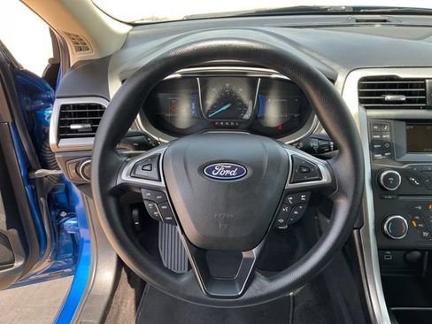 Used 2018 Ford Fusion S FWD image 10