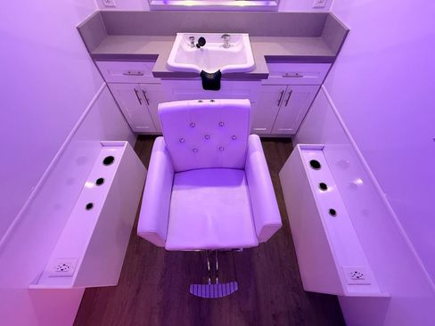 Used 2013 Mercedes-Benz Sprinter 2500 image 22