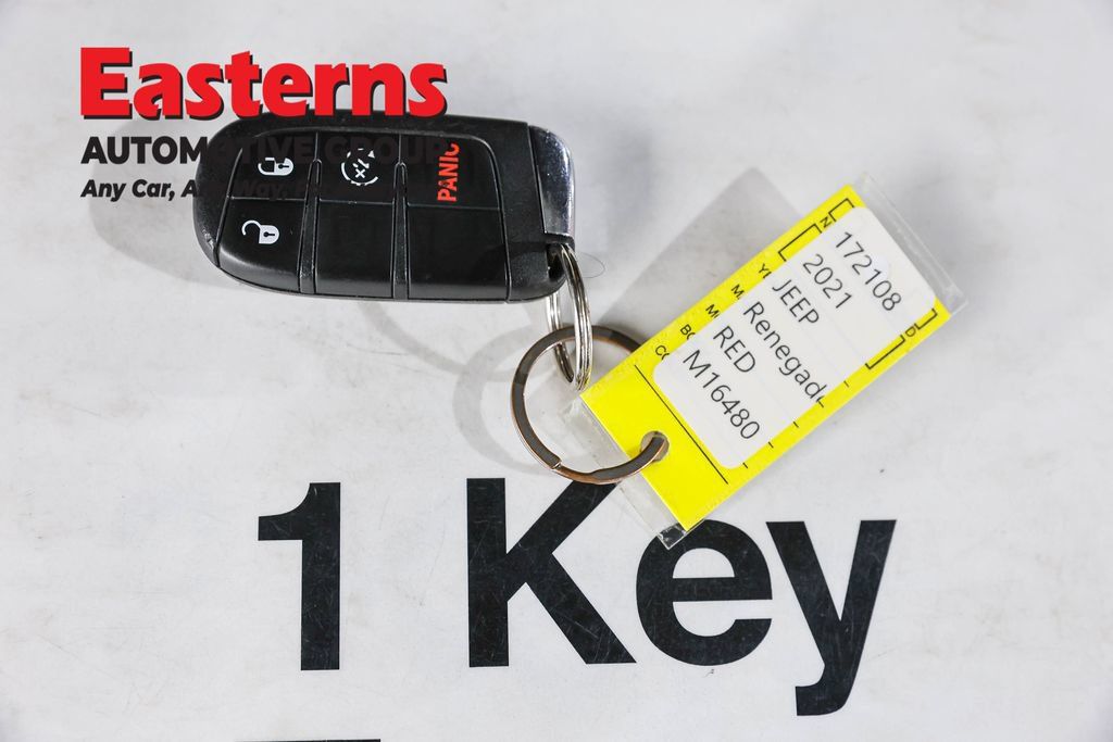 Used 2021 Jeep Renegade Latitude AWD/4WD image 27