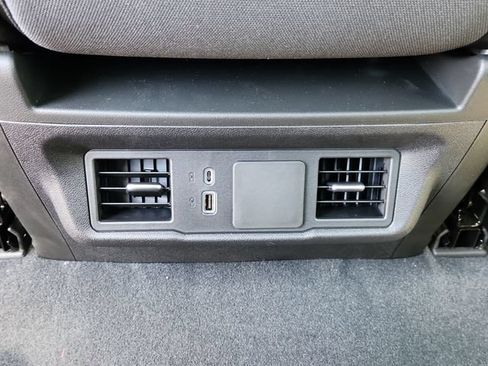 New 2026 Chevrolet Silverado 1500 Custom Trail Boss w/ LPO, Dark Essentials Package AWD/4WD image 15