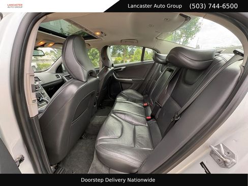 Used 2014 Volvo S60 T5 FWD image 21