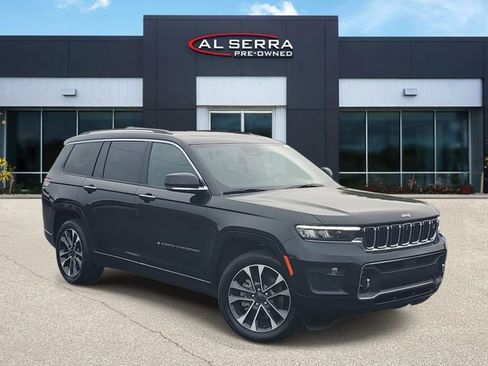Used 2023 Jeep Grand Cherokee L Overland w/ Advanced Protech Group III AWD/4WD image 1