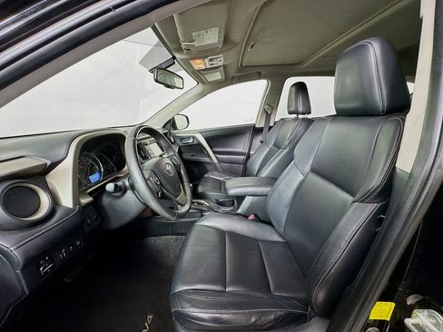 Used 2013 Toyota RAV4 Limited AWD/4WD image 21