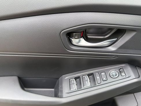 New 2026 Honda Accord LX image 10