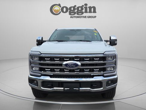 Used 2026 Ford F350 Lariat w/ Lariat Ultimate Package image 8