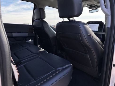 Used 2021 Ford F150 Lariat image 17