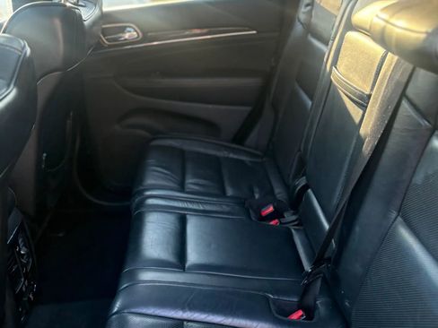 Used 2015 Jeep Grand Cherokee Overland image 34