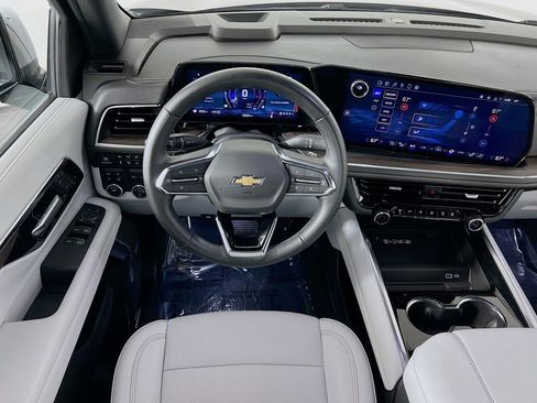 Used 2025 Chevrolet Tahoe Premier image 23