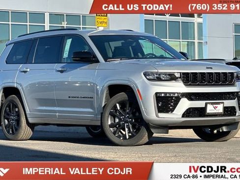 New 2026 Jeep Grand Cherokee L Limited AWD/4WD image 1