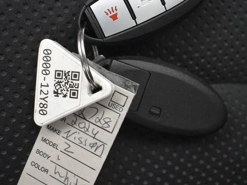 New 2024 Nissan Z Performance w/ Floor Mat Package image 25