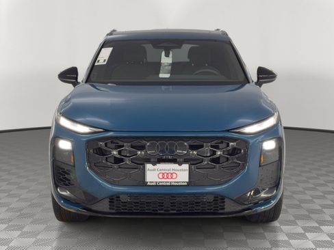 New 2026 Audi Q3 quattro 2.0T AWD/4WD image 6