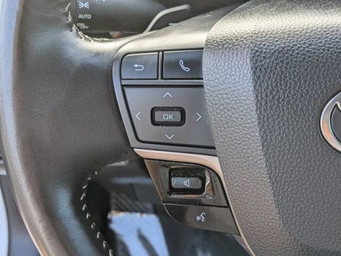 Used 2025 Toyota Camry SE FWD image 22