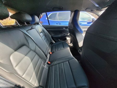 Used 2023 Volkswagen Golf 20th Anniversary Edition image 10