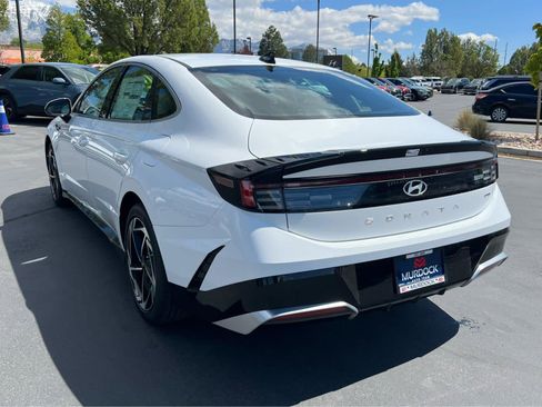 New 2026 Hyundai Sonata SEL AWD/4WD image 10