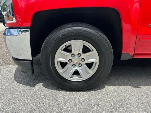 Used 2019 Chevrolet Silverado 1500 LT RWD image 26
