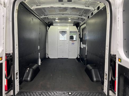 Used 2017 Ford Transit 250 148 Medium Roof w/ Interior Upgrade Package RWD image 16