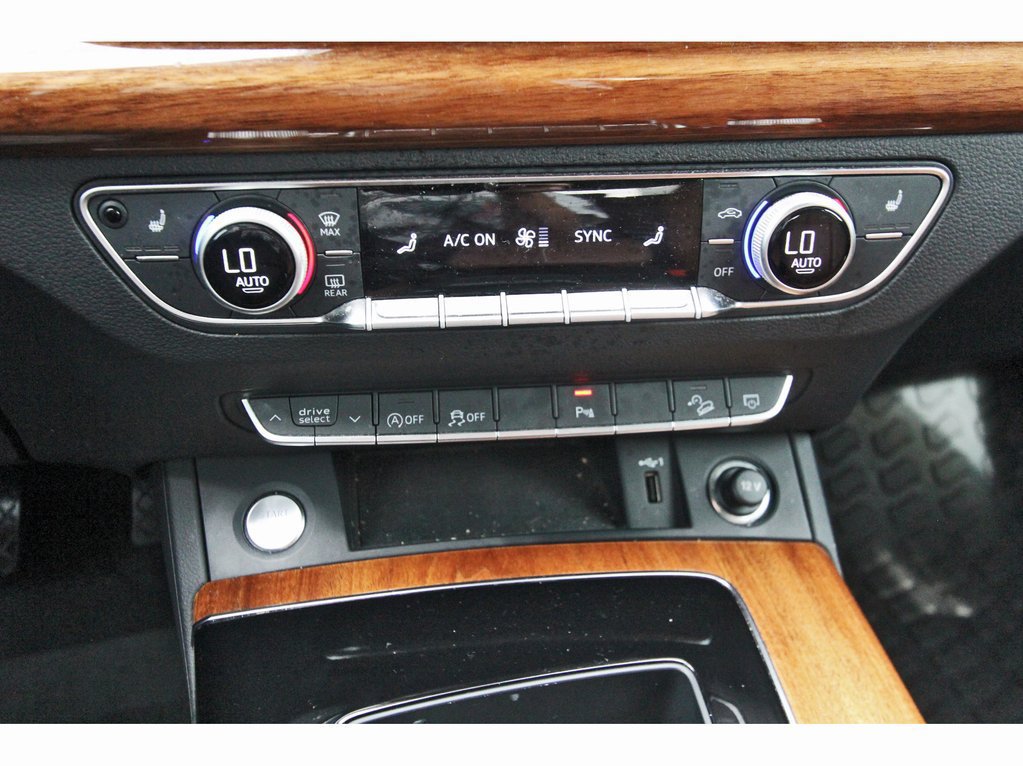 Used 2023 Audi Q5 2.0T Premium AWD/4WD image 18