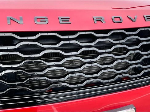 Used 2020 Land Rover Range Rover Velar R-Dynamic HSE image 30