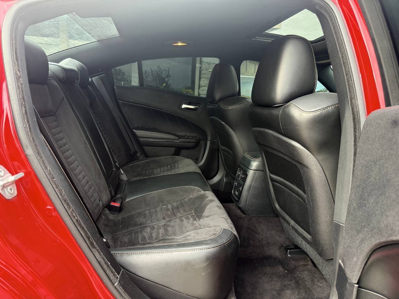 Used 2017 Dodge Charger R/T RWD image 21