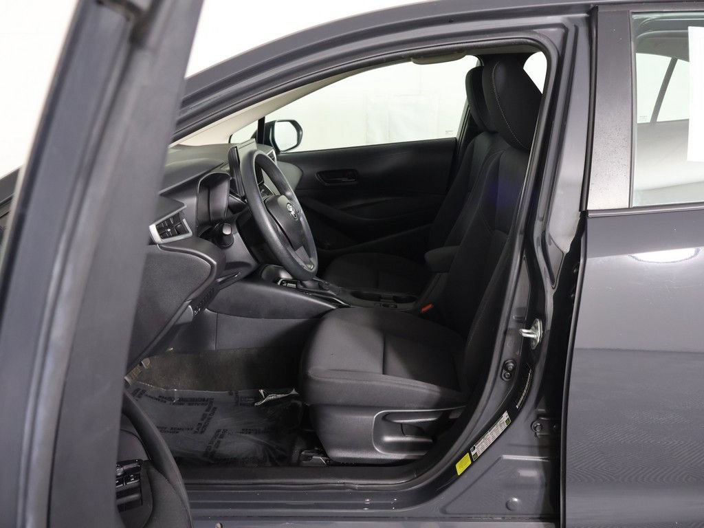 Used 2024 Toyota Corolla LE FWD image 25