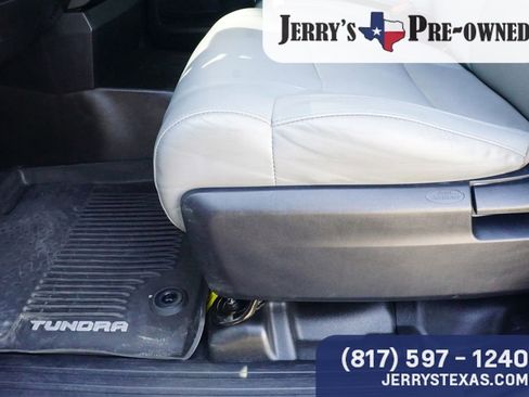 Used 2019 Toyota Tundra SR image 17