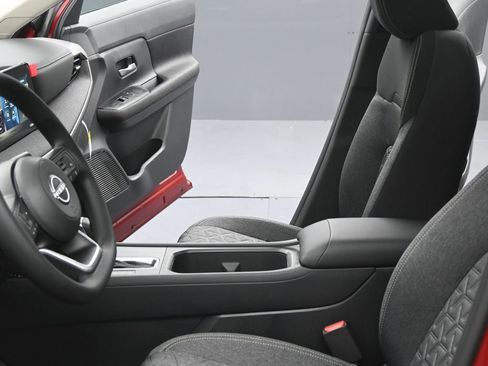 New 2026 Nissan Kicks SV w/ SV Premium Package AWD/4WD image 16