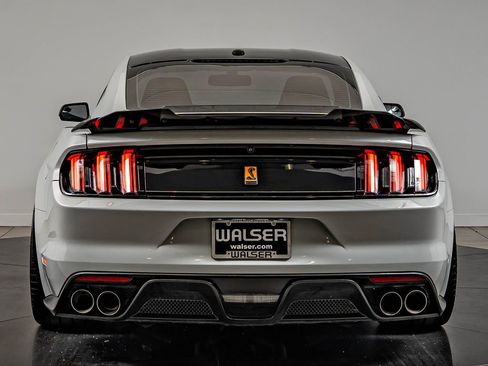 Used 2017 Ford Mustang Shelby GT350 w/ Electronics Package RWD image 6