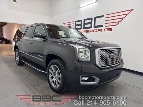Used 2017 GMC Yukon XL Denali w/ Open Road Package image 1