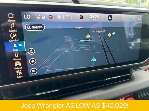 Used 2025 Jeep Wrangler Rubicon w/ Safety Group AWD/4WD image 8