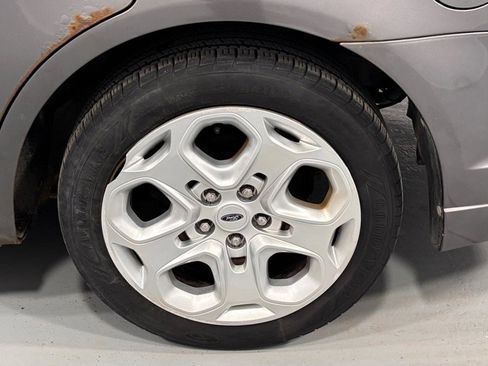 Used 2011 Ford Fusion SE w/ 201A Rapid Spec Order Code image 31