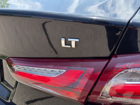Used 2024 Chevrolet Malibu LT FWD image 8